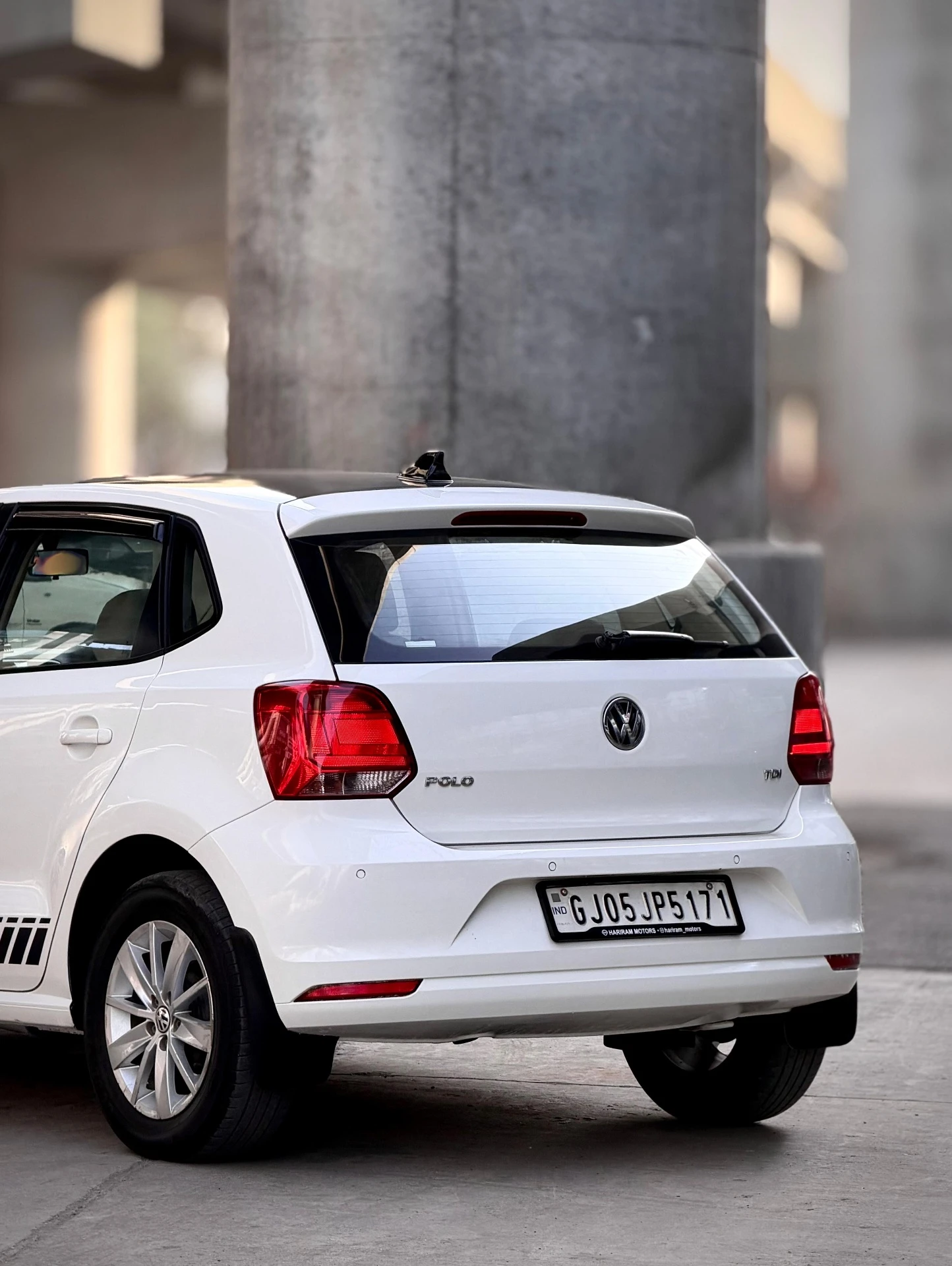 Volkswagen Polo (2016) 15