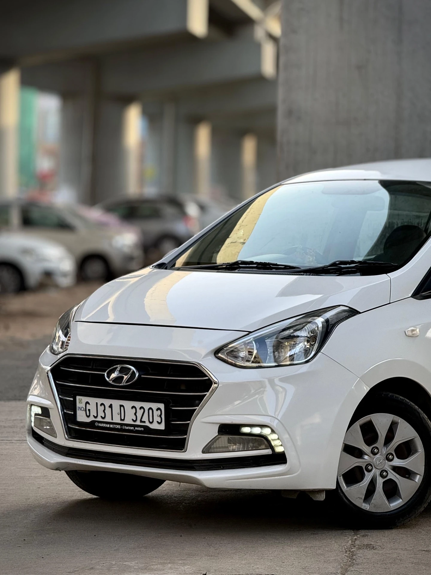 Hyundai Xcent (2018) 12
