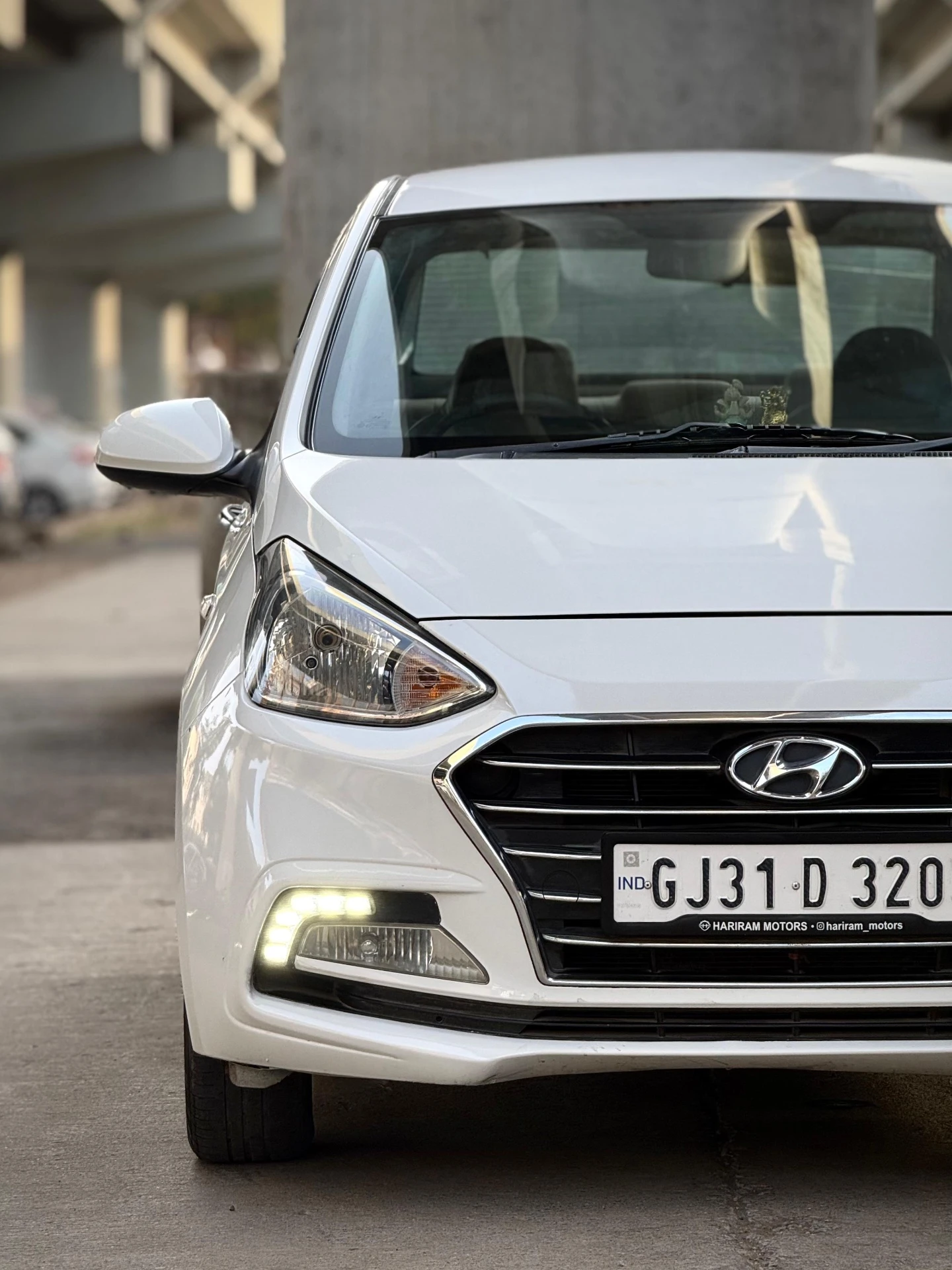 Hyundai Xcent (2018) 18