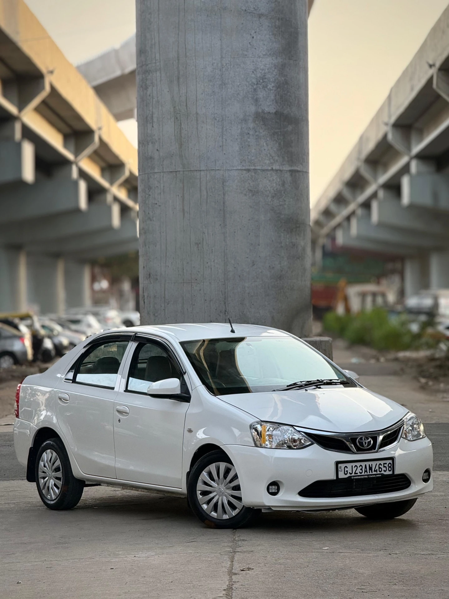 Toyota Etios (2015) 13