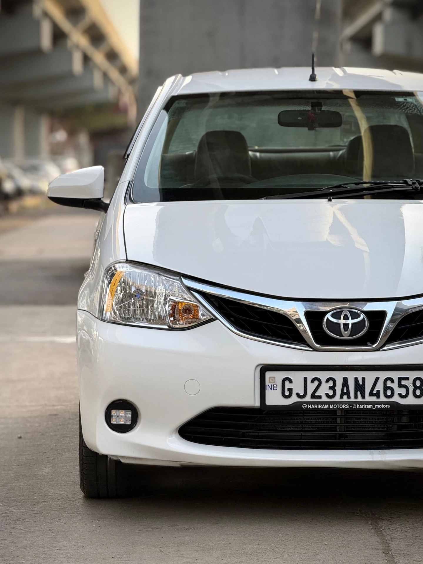 Toyota Etios (2015) 16