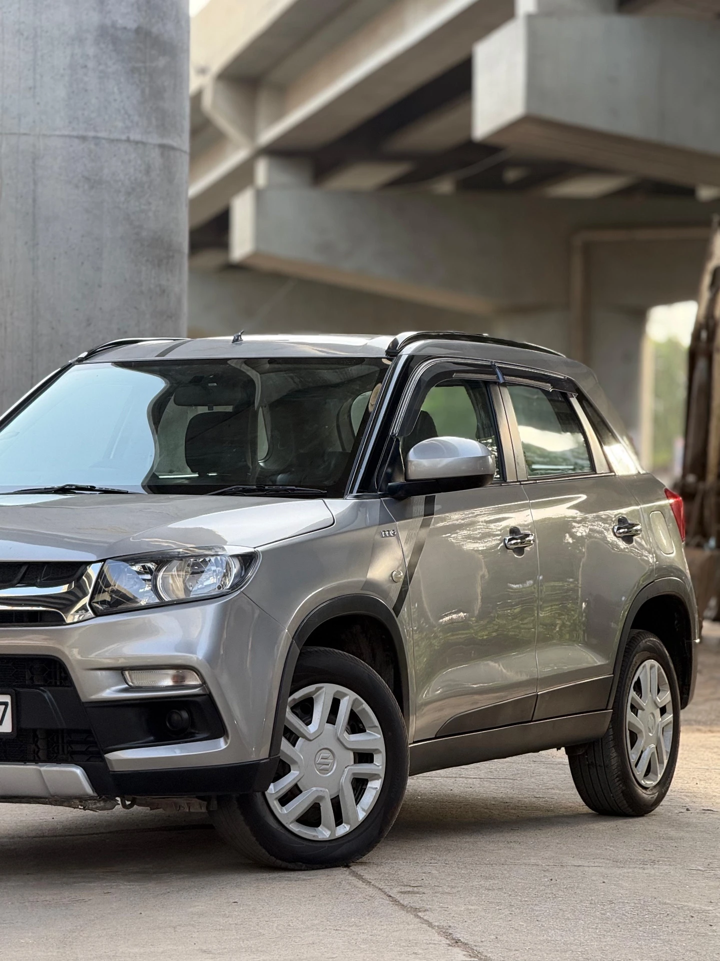 Suzuki Vitara Brezza (2018) 13