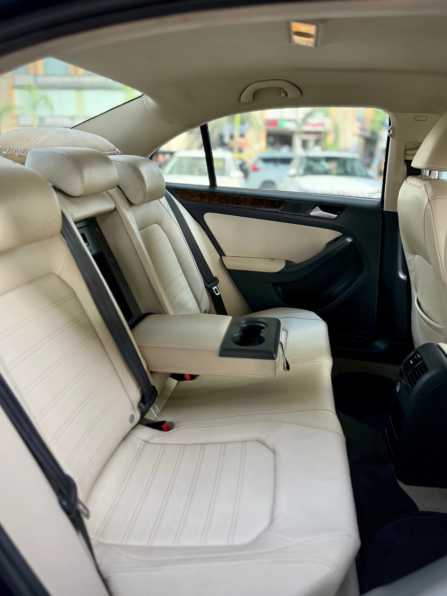 Volkswagen Jetta (2014) 6