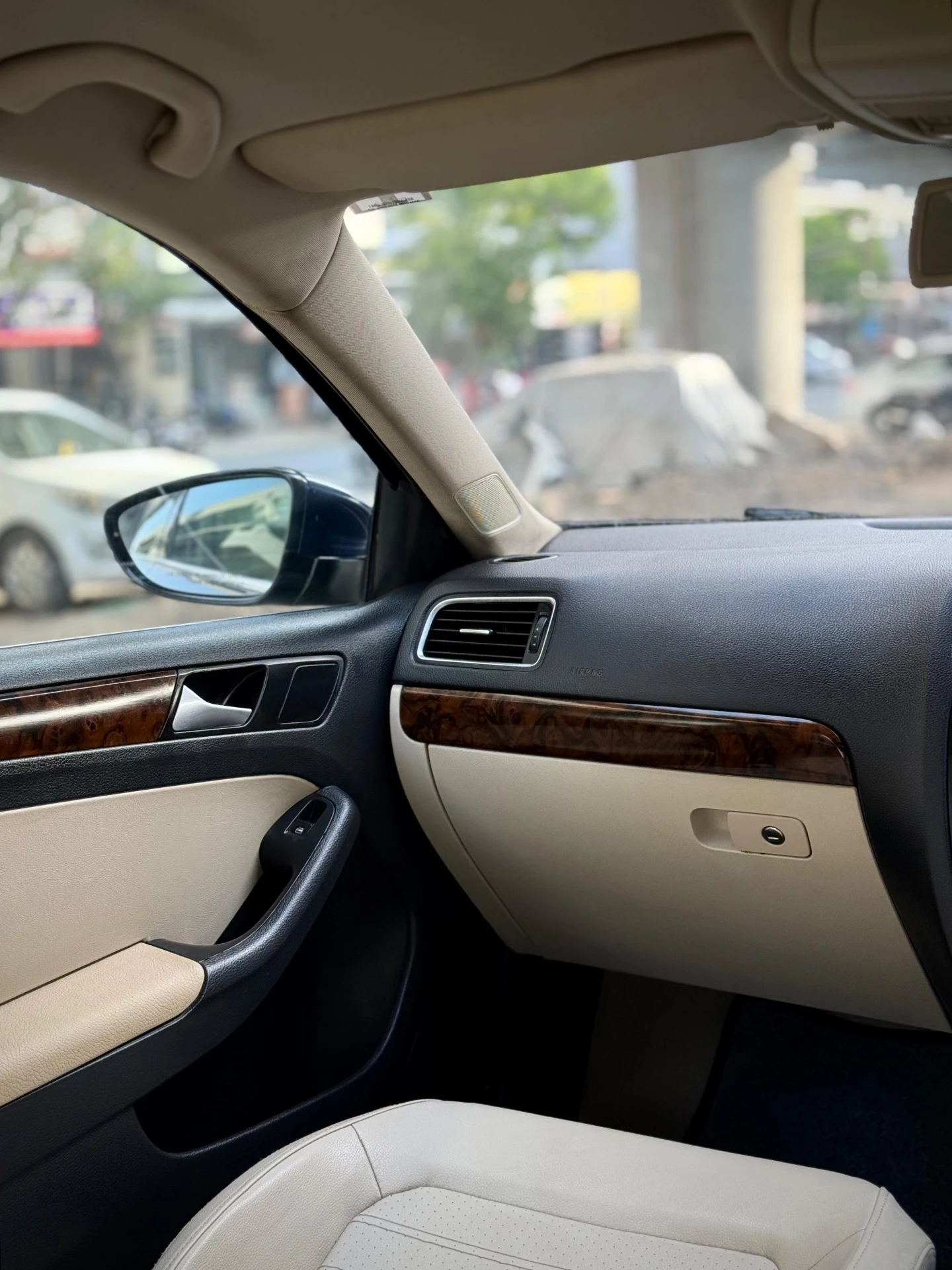 Volkswagen Jetta (2014) 22
