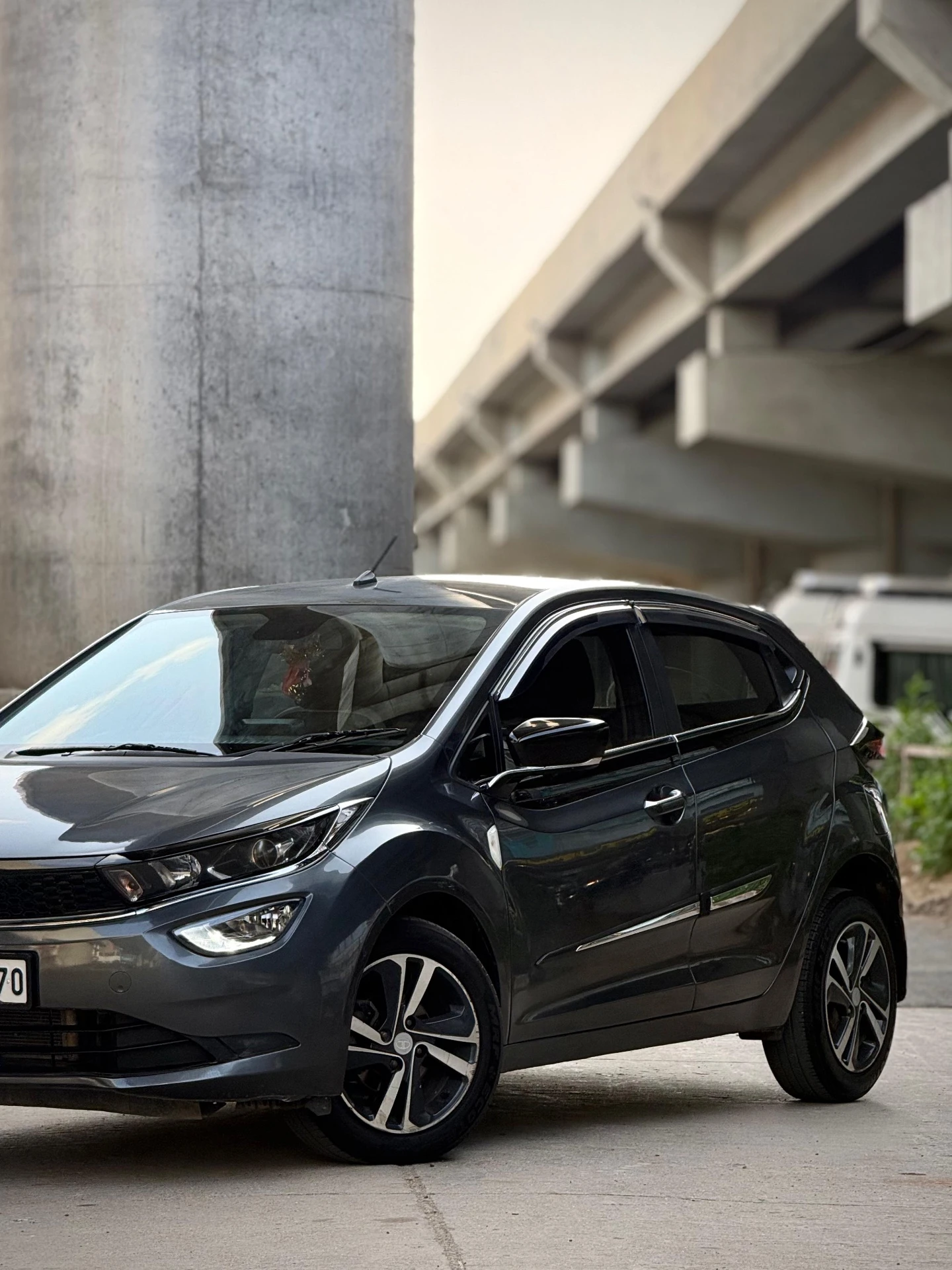 Tata Altroz (2023) 12