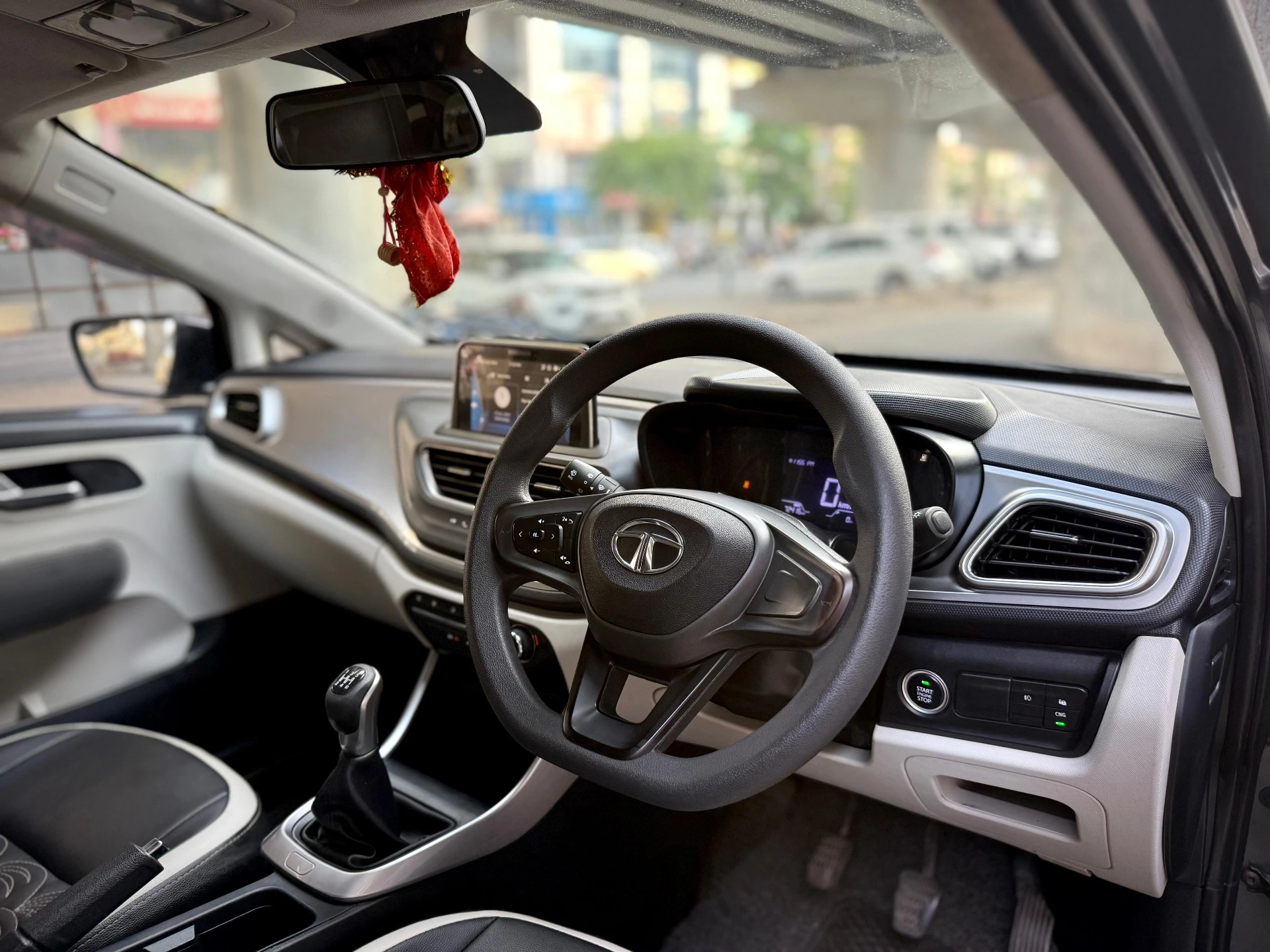 Tata Altroz (2023) 23