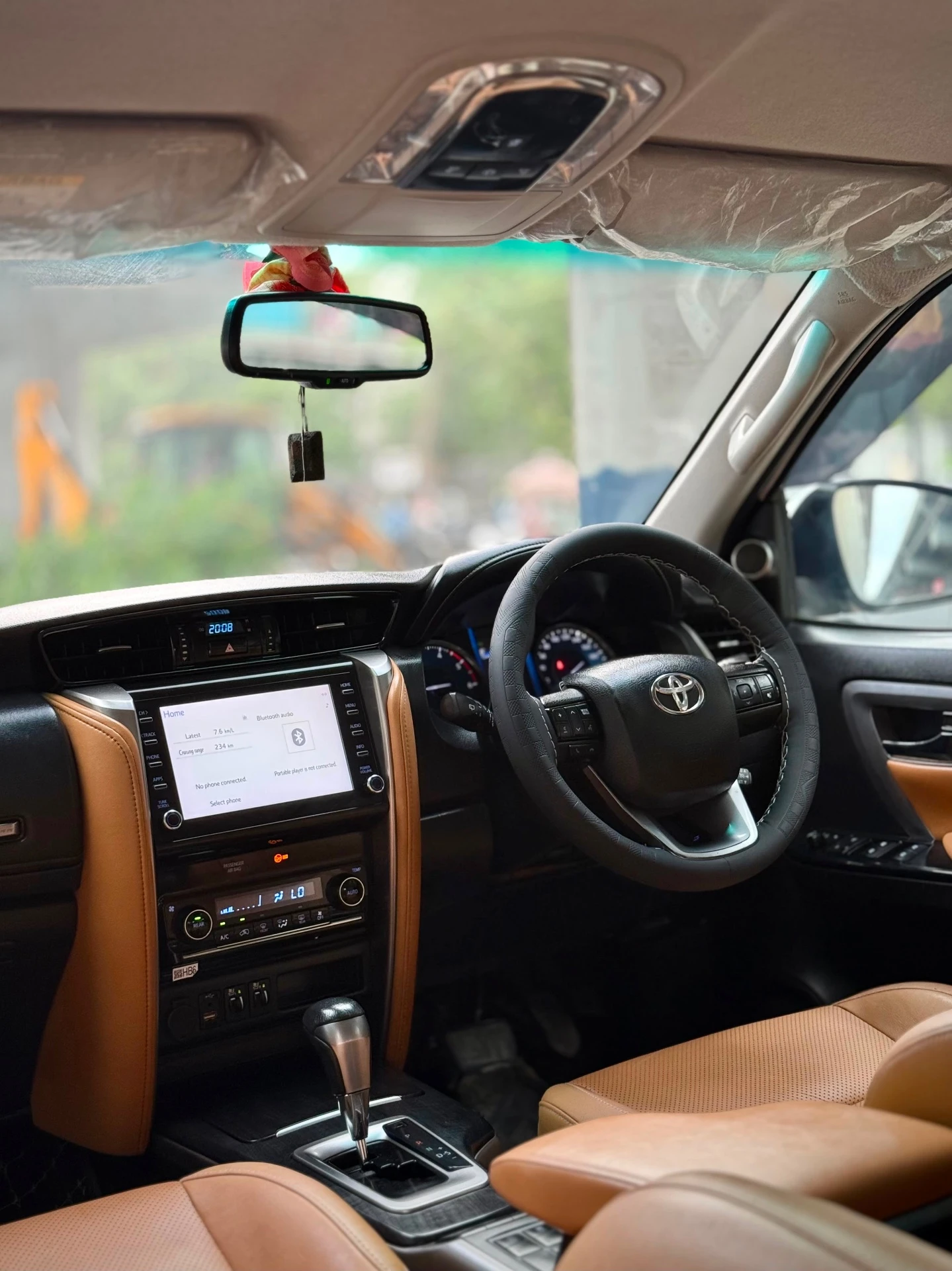 Toyota Fortuner (2021) 13