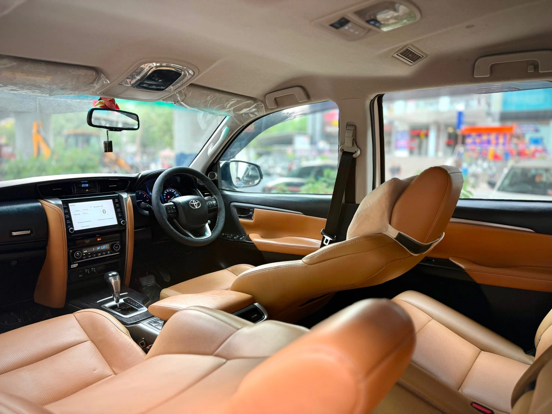 Toyota Fortuner (2021) 14