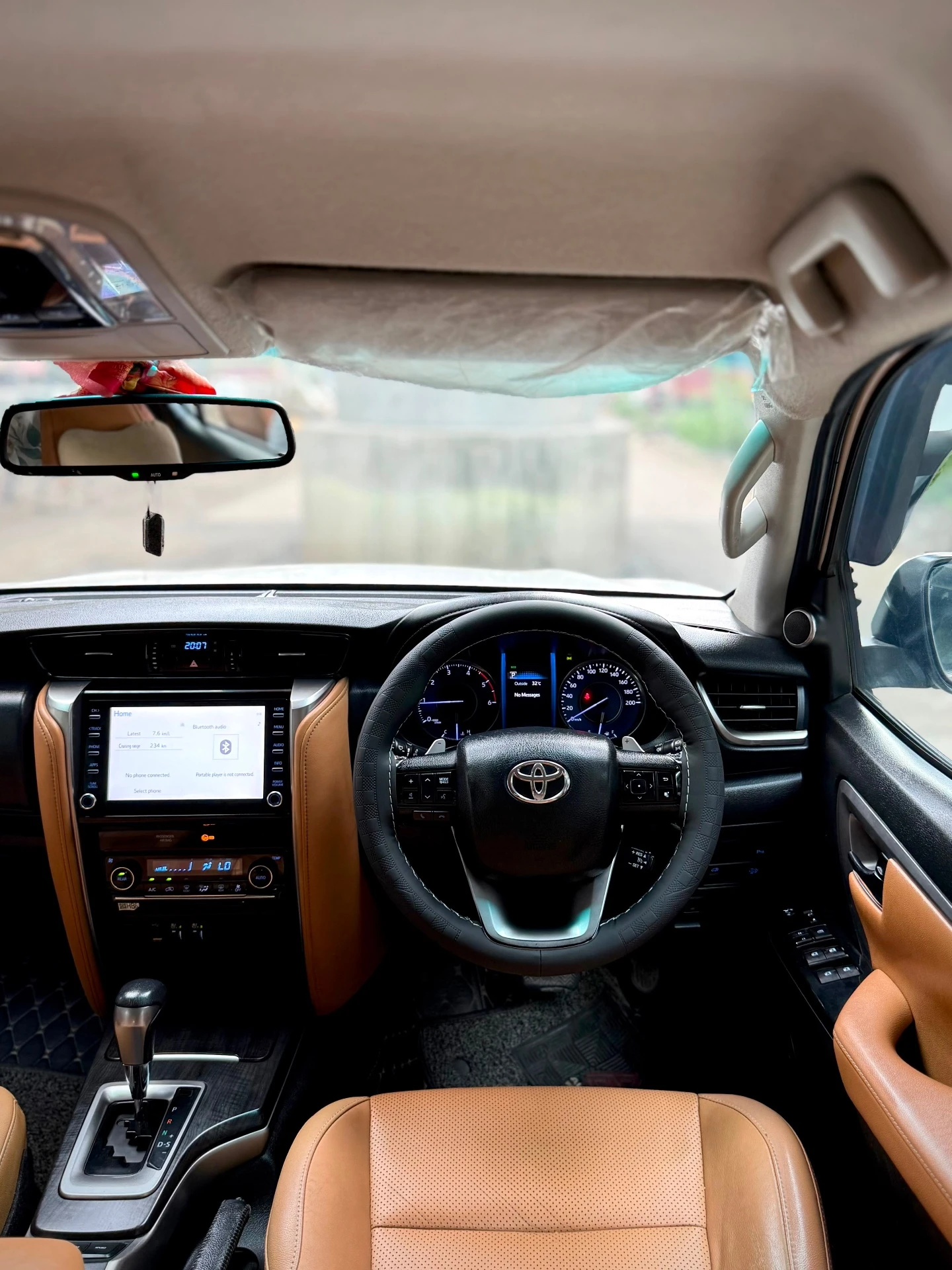 Toyota Fortuner (2021) 15