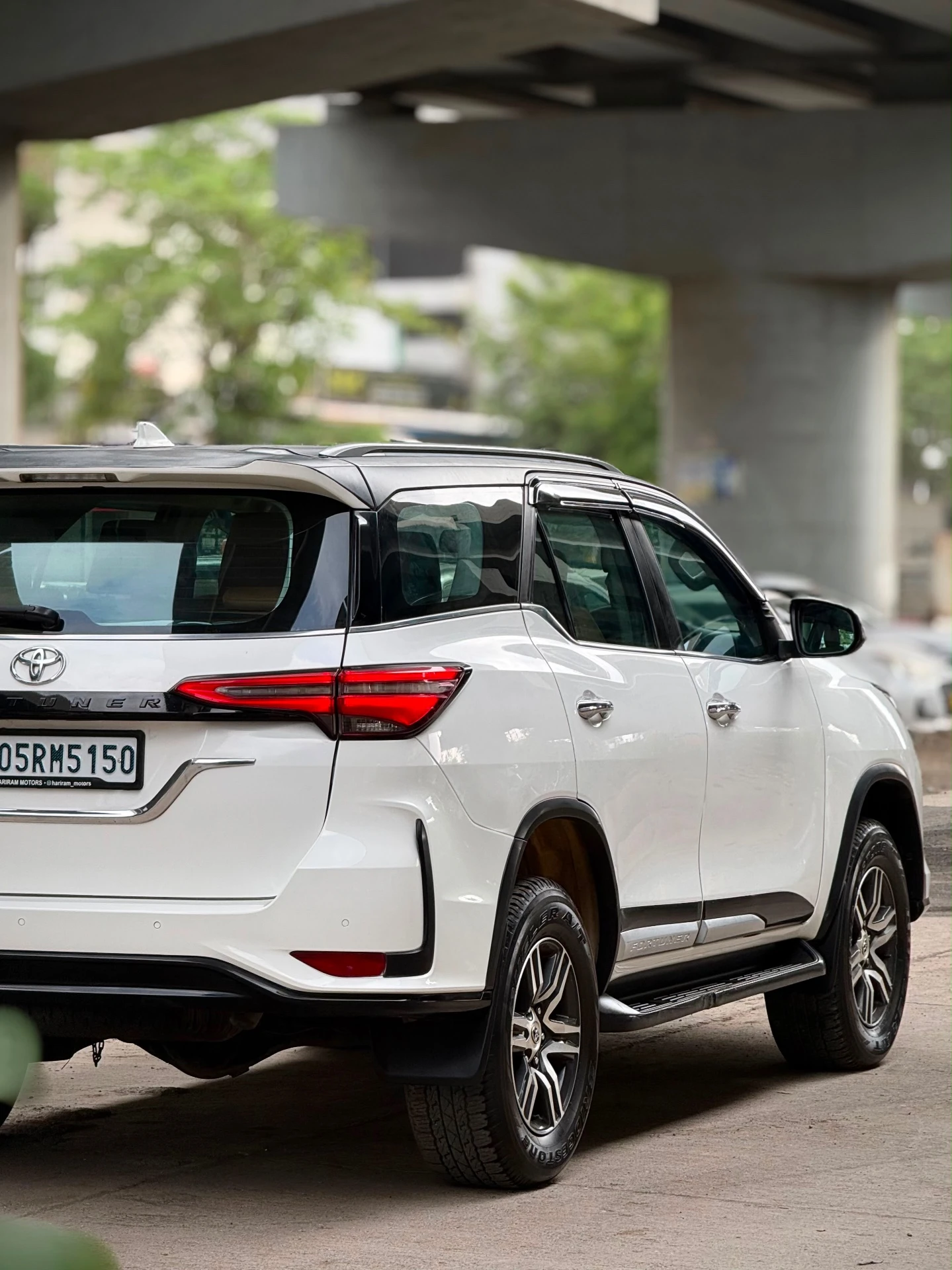 Toyota Fortuner (2021) 19