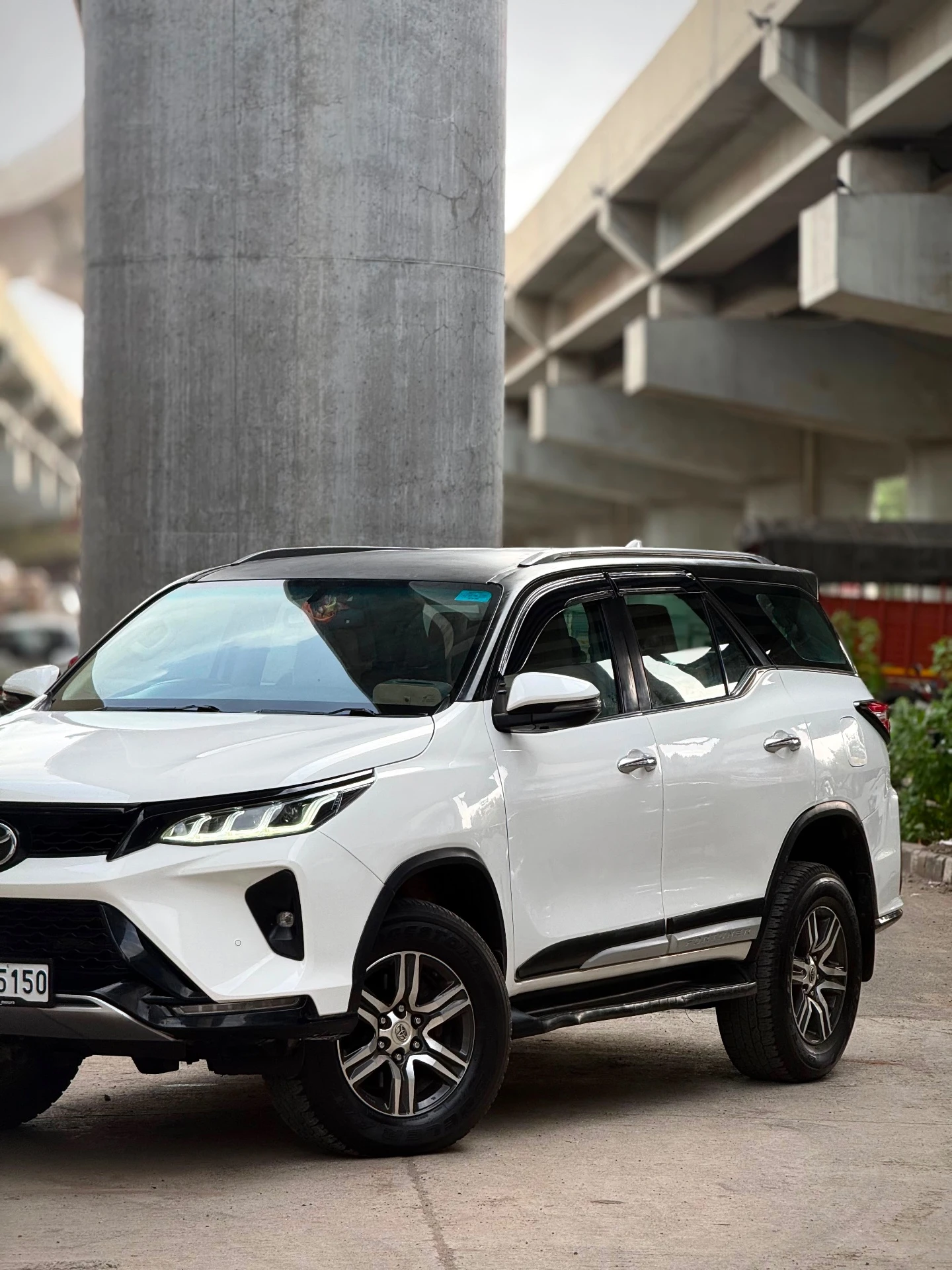 Toyota Fortuner (2021) 23
