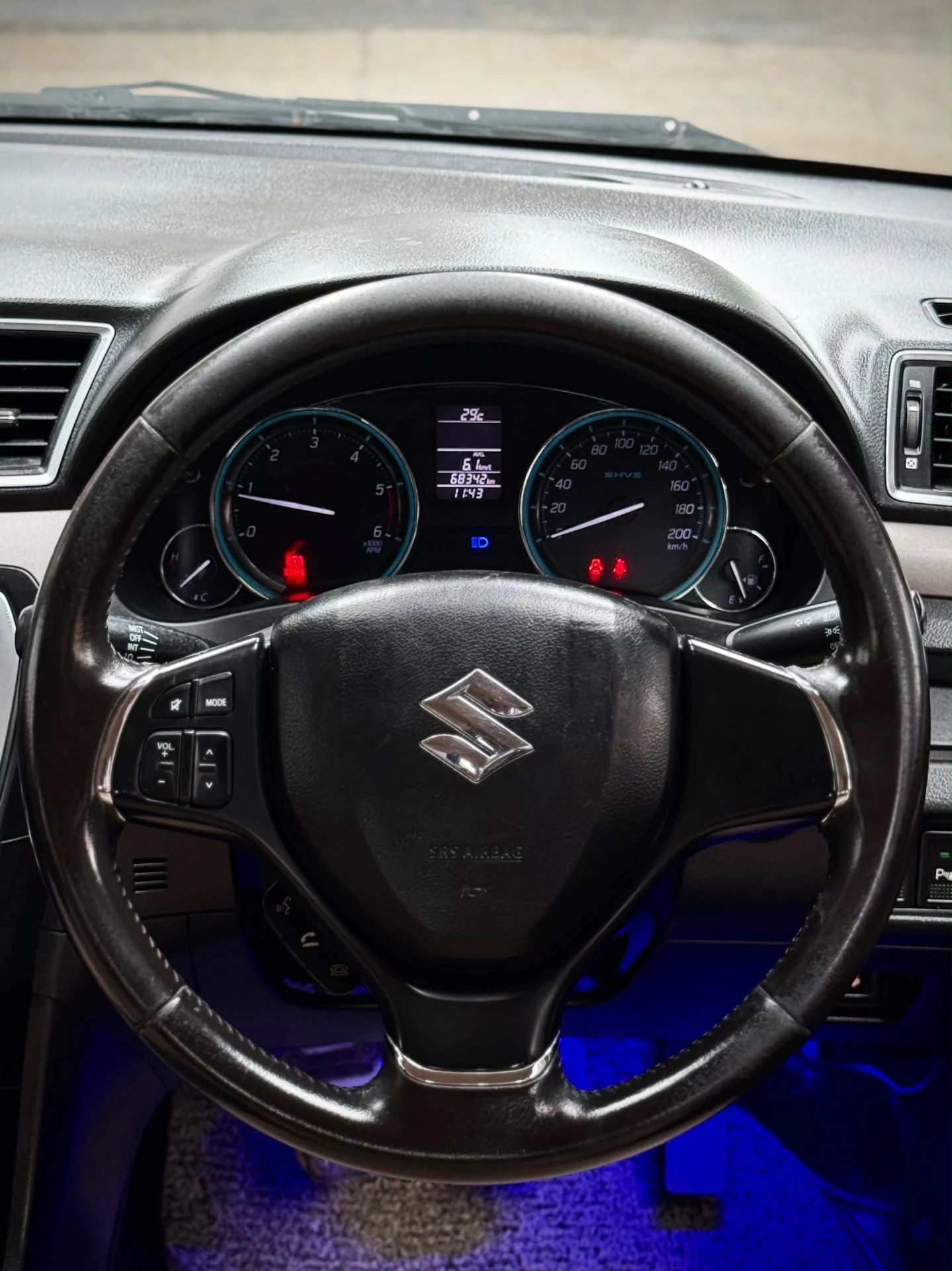 Suzuki Ciaz (2016) 9