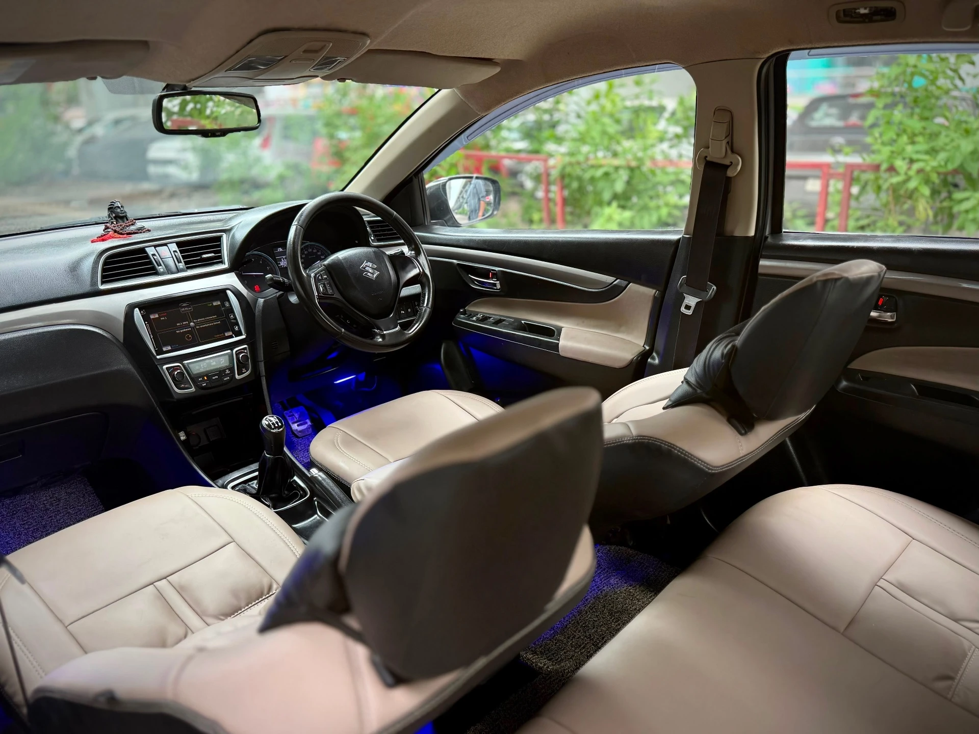 Suzuki Ciaz (2016) 12