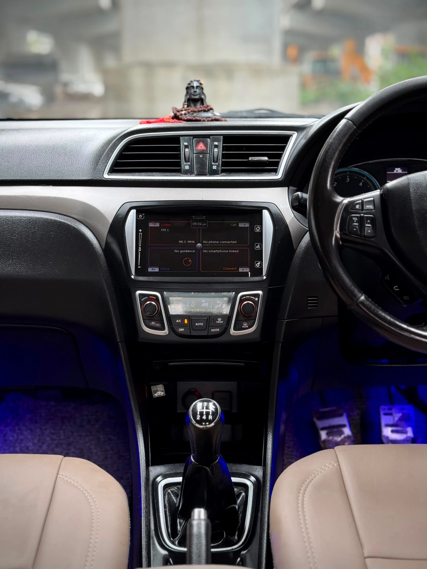 Suzuki Ciaz (2016) 16