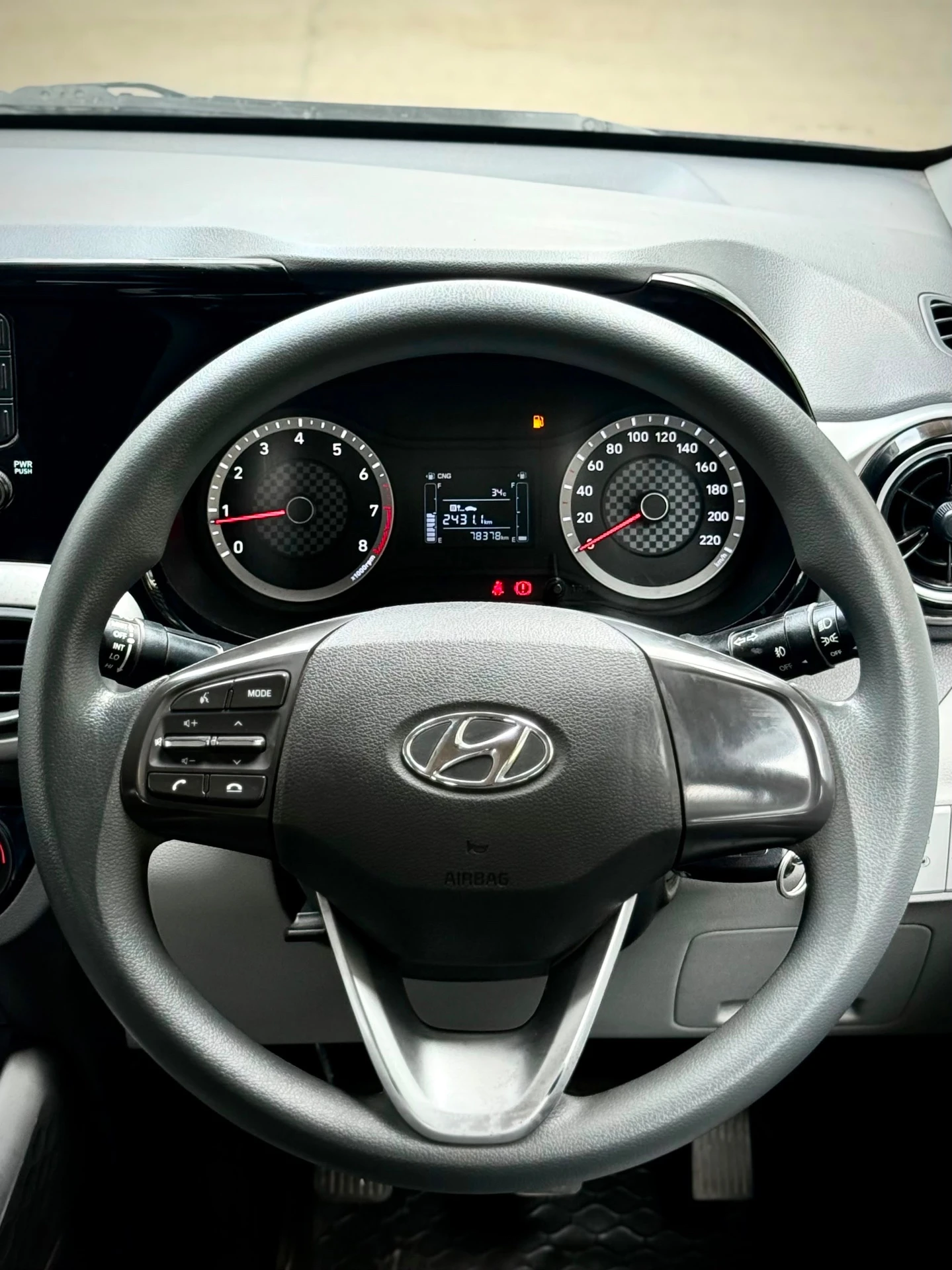 Hyundai I10 Grand Nios (2022) 9