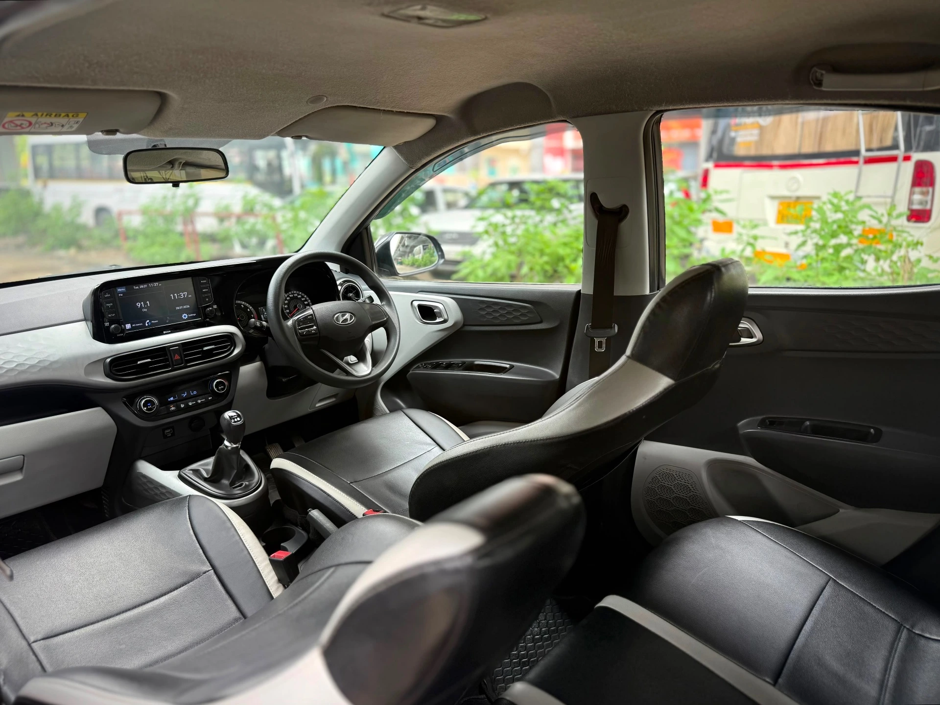 Hyundai I10 Grand Nios (2022) 14