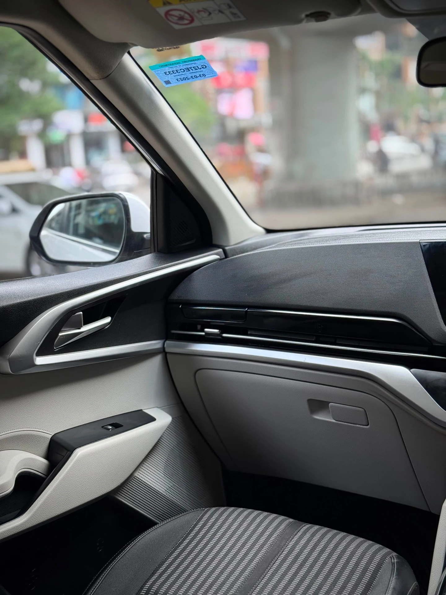 Kia Carens (2023) 11