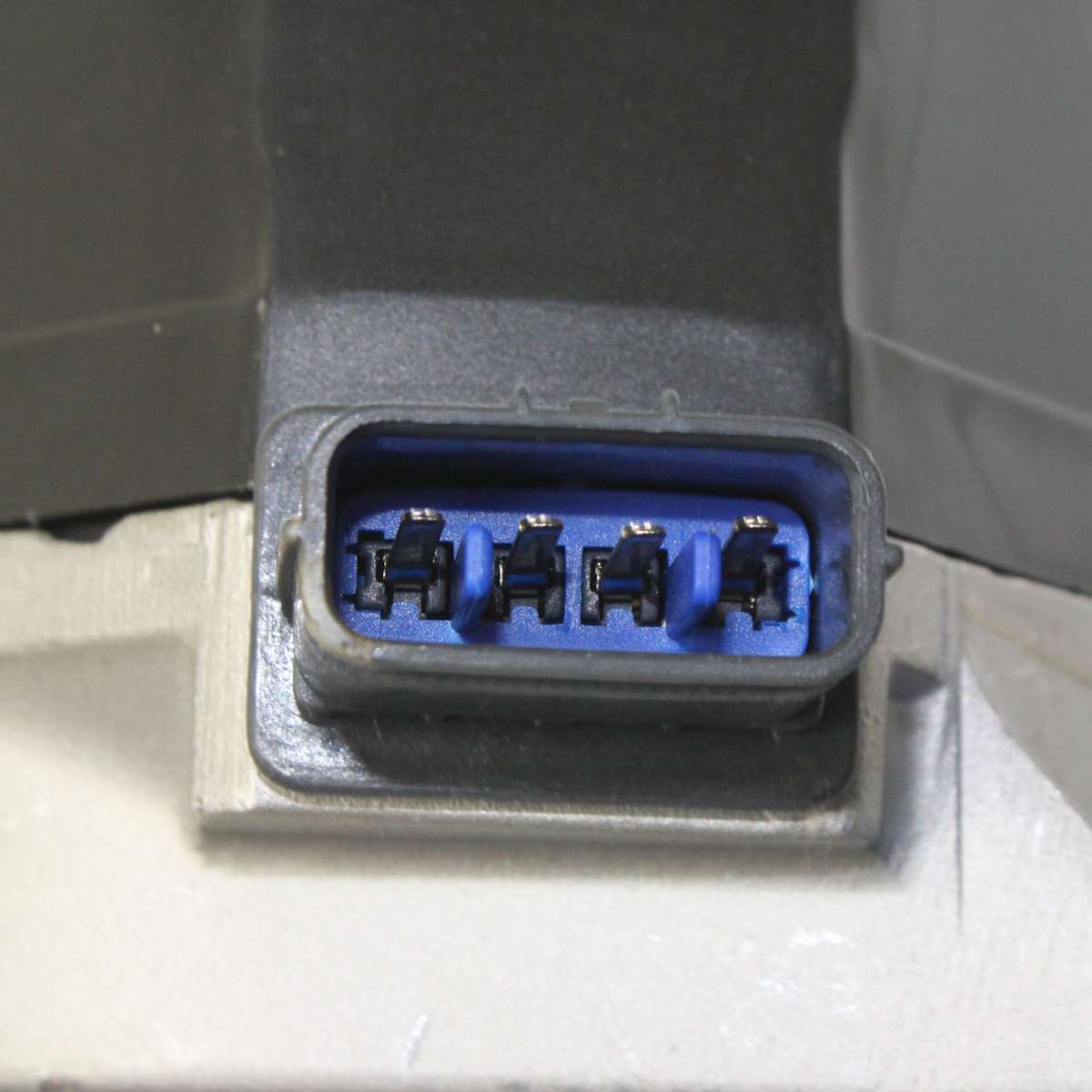 2002 Honda Accord Distributor EX/LX/SE Model REPH314113 by Replacement