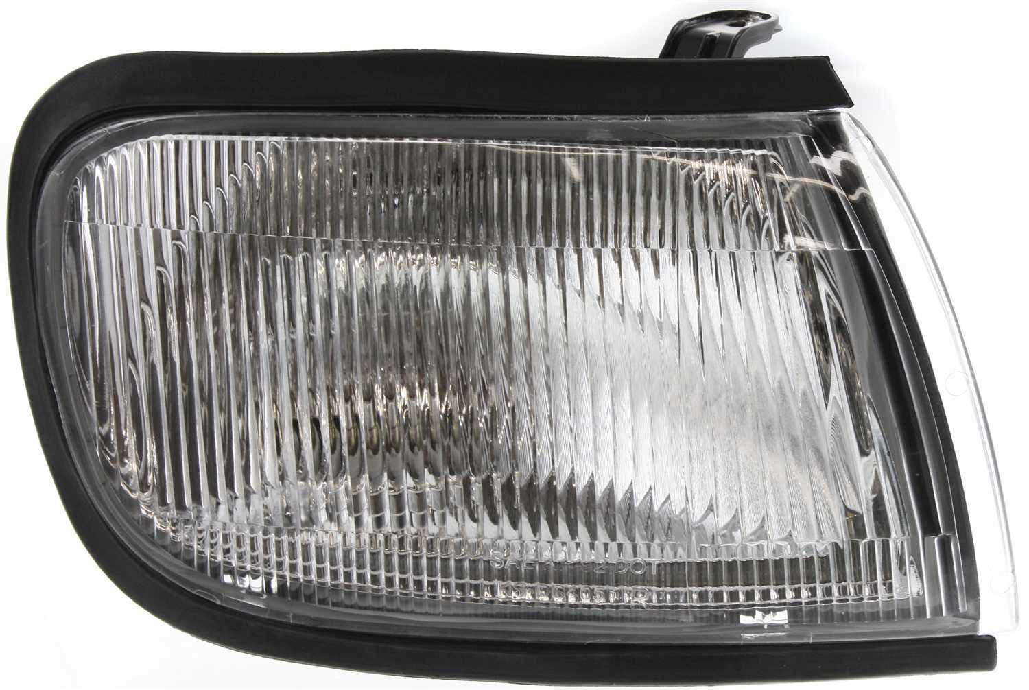AM MAXIMA 95-96 CORNER LAMP RH Assembly Park Lamp SKU 18-3097-00 Partslink NI2521112 OEM 2611040U25