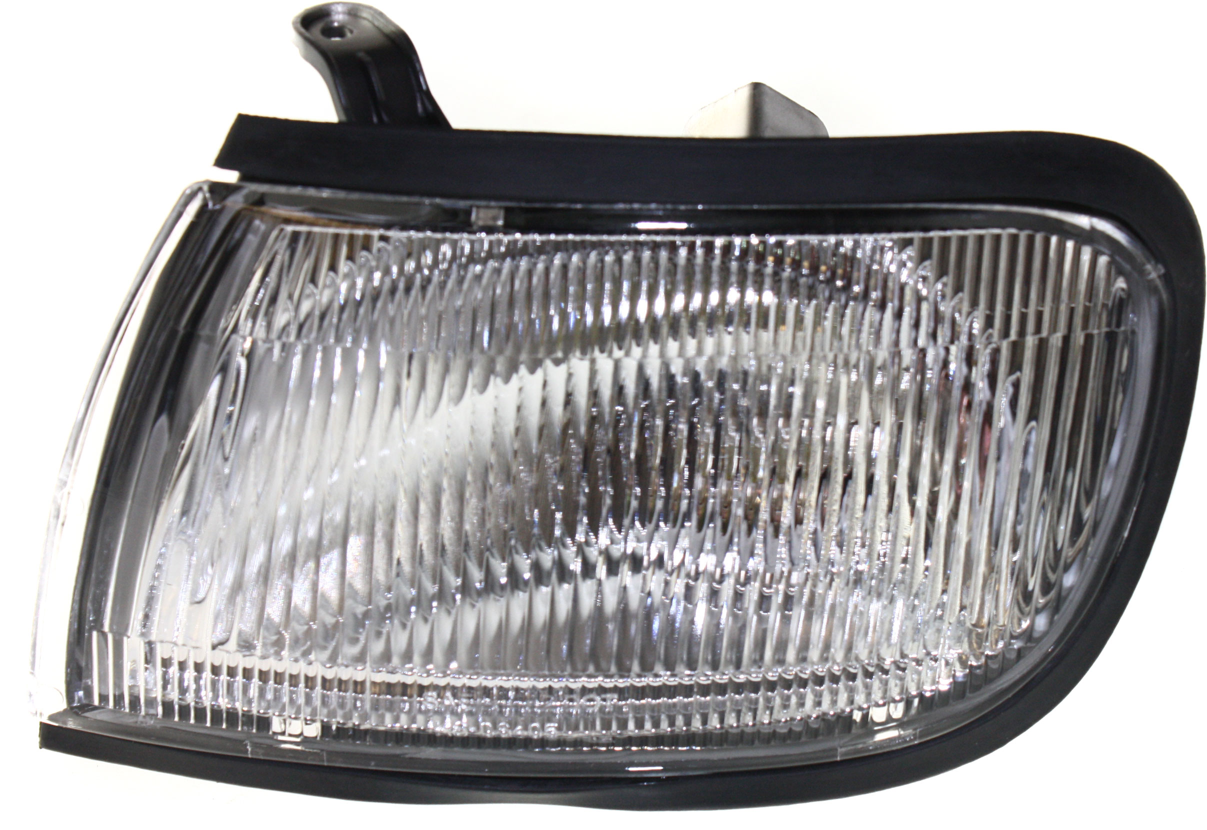 AM MAXIMA 95-96 CORNER LAMP LH Assembly Park Lamp SKU 18-3098-00 Partslink NI2520112 OEM 2611540U25