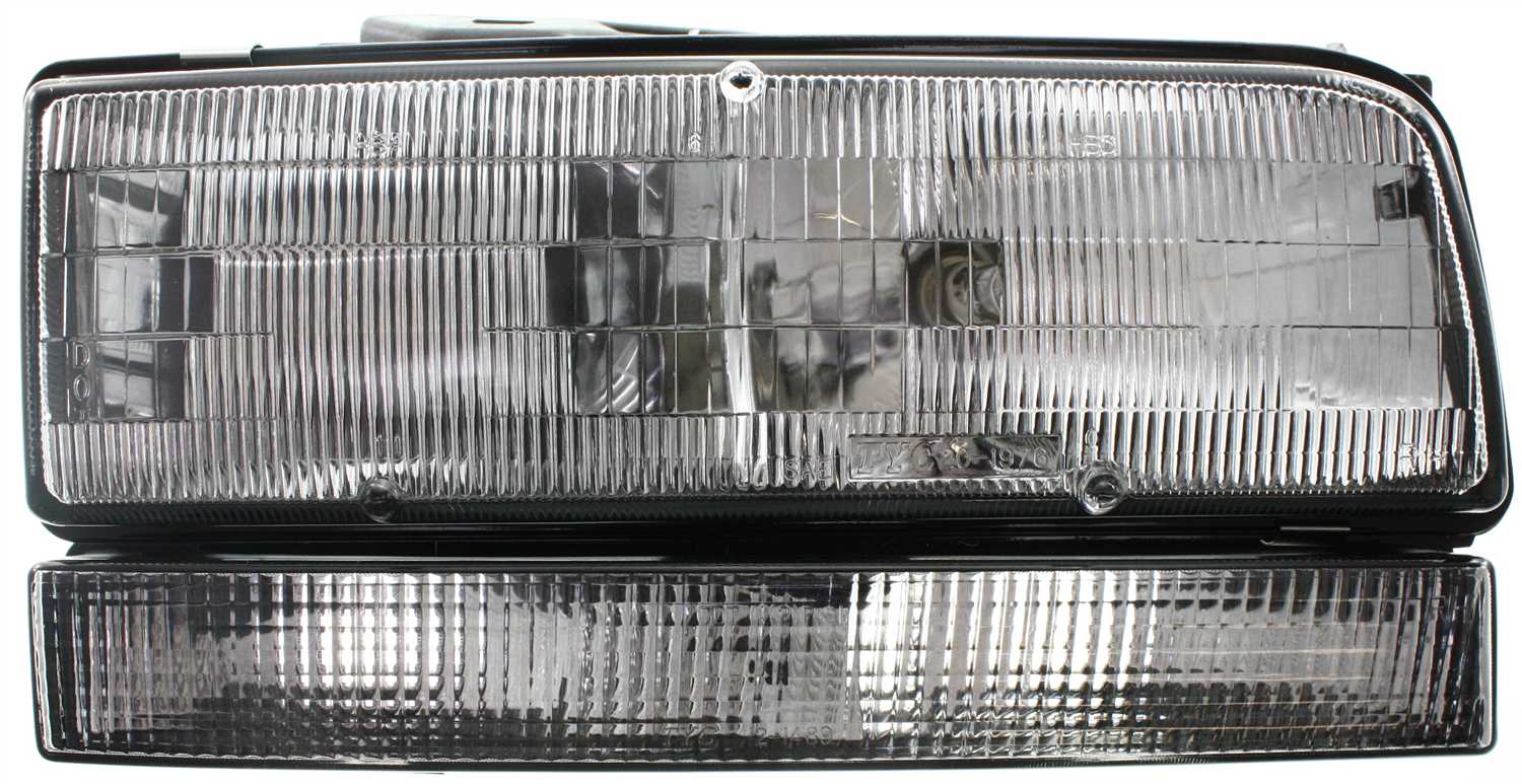 AM PARK AVENUE 91-93 HEAD LAMP RH Assembly Halogen w Black Edged Lens Includes Park Light SKU 20-1976-78 Partslink GM2503127 OEM 16517264