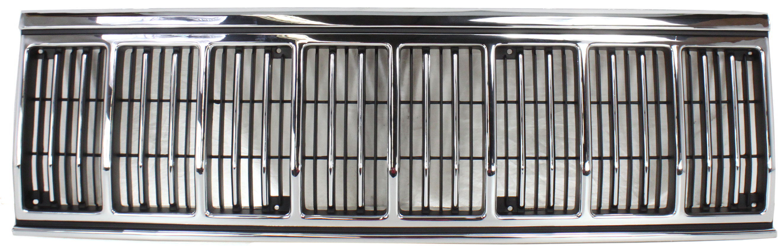 AM CHEROKEE 91-96 GRILLE Chrome Shell Painted Black Insert SKU 5063 Partslink CH1200196 OEM 55034046AB