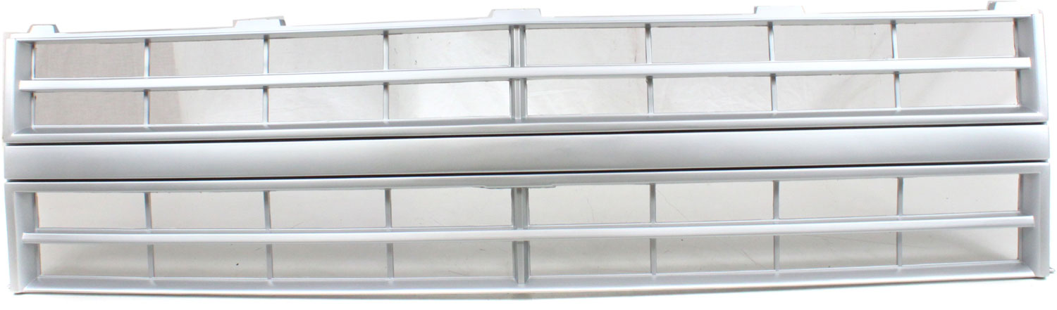 AM CHEVY C K SERIES 85-88 GRILLE Argent Shell and Insert w o Molding Holes SKU 6725 Partslink GM1200139 OEM 15554910