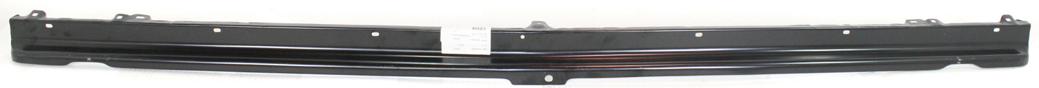 AM SUBURBAN 83-88 FRONT BUMPER FILLER Filler Apron SKU 6816 Partslink GM1095103 OEM 14043880