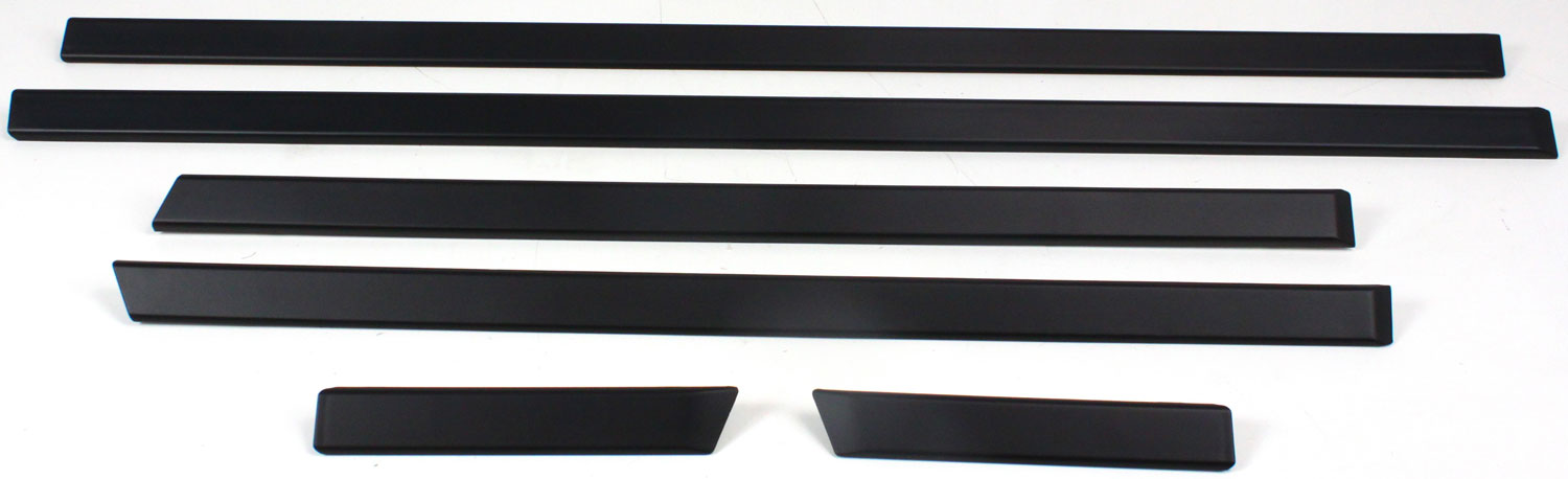 AM 5 SERIES 01-03 FRONT DOOR MOLDING Assembly w o Chrome 6 Pcs. SKU B462004 OEM Performance