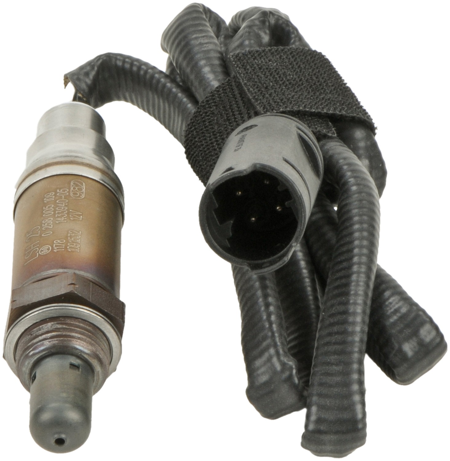 AM BOSCH OE TYPE SUPER CLASS OXYGEN SENSOR 4 WIRE 38.6 in. wire length heated Constructed of prem SKU BS15109