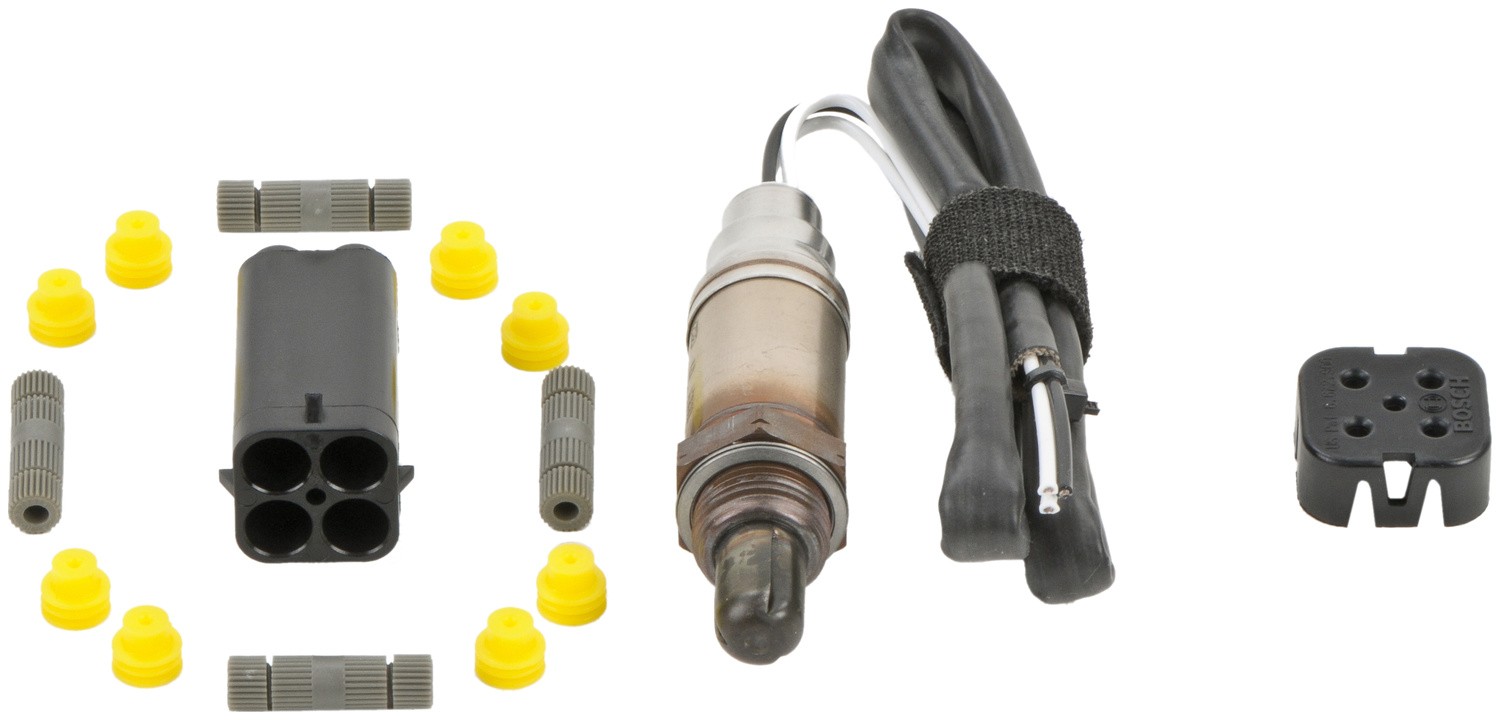 AM BOSCH UNIVERSAL REGULAR CLASS OXYGEN SENSOR 3 WIRE 25.6 in. wire length heated Manufactured wi SKU BS15726