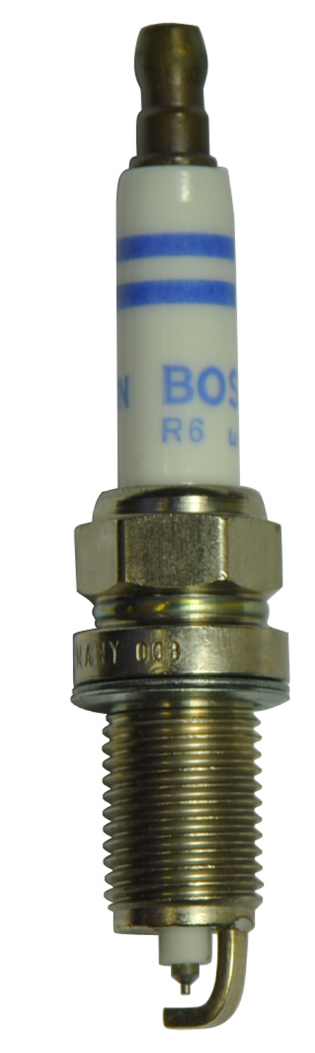 AM BOSCH OE TYPE PREMIUM CLASS PLATINUM SPARK PLUG Double platinum 14 mm thread size 19 mm reach SKU BSFR7KPP332 OEM 12122158252-12120032134-121200