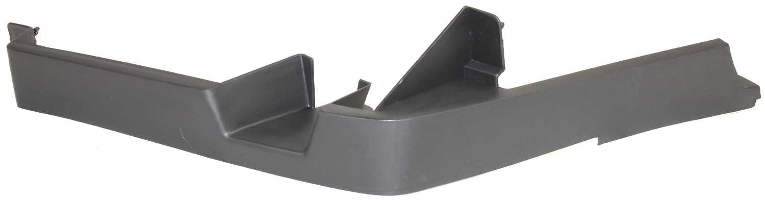 AM AVALANCHE 02-06 SILVERADO 03-06 FRONT BUMPER FILLER RH Includes 2007 Classic SKU C040505 Partslink GM1089169 OEM 15102065