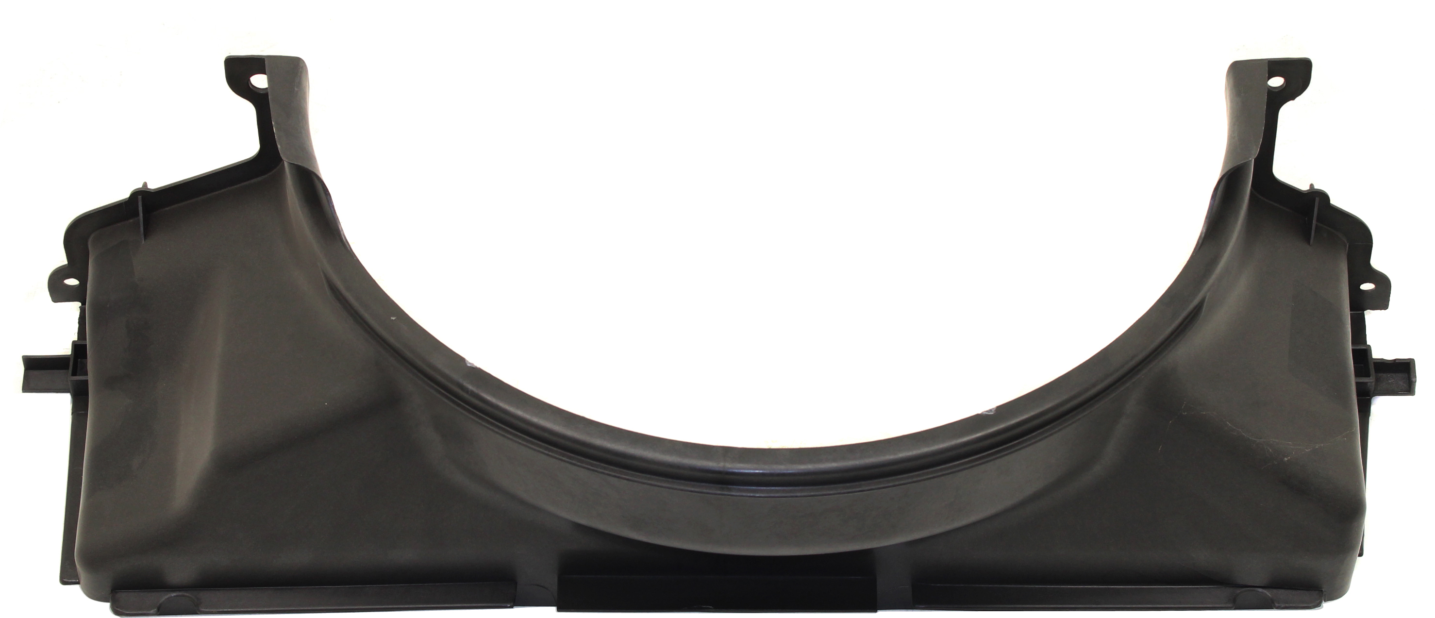 AM SILVERADO 1500-99-04 YUKON XL 1500-00-06 RADIATOR FAN SHROUD Lower 8 Cyl 4.8L 5.3L Eng. 28 inch core SKU C160331 Partslink GM3110137 OEM 15707562