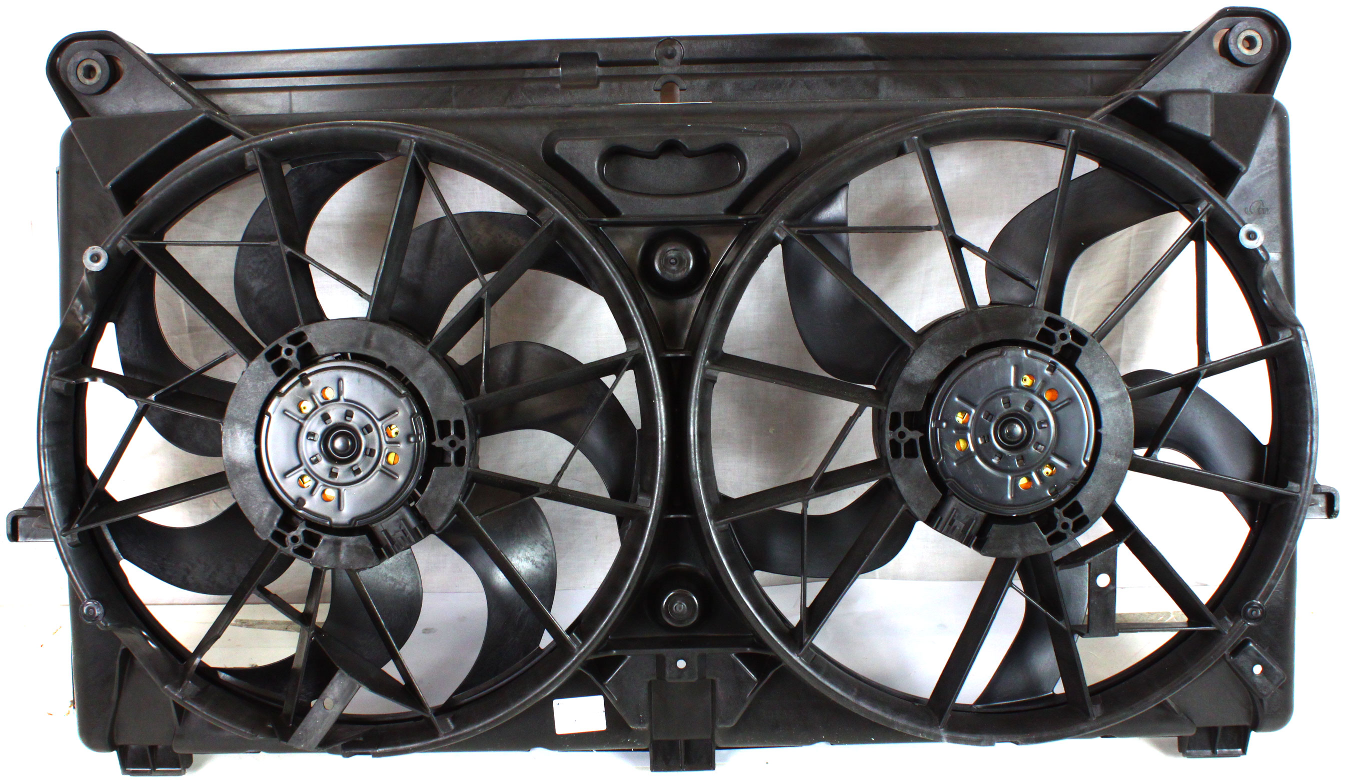 AM SILVERADO SIERRA 1500-05-07 RADIATOR FAN ASSEMBLY Dual Fan Electrical Cooling Includes 2007 Classic SKU C160938 Partslink GM3115212 OEM 89023365 PFM