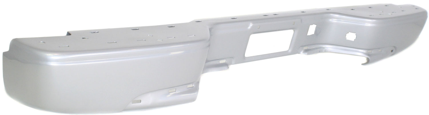 AM SILVERADO SIERRA 99-06 STEP BUMPER FACE BAR ONLY w o Pad w Pad Provision w o Mounting Bracket Silver Fleetside Includes 2007 Classic SKU C760501S OEM 12473000 PFM