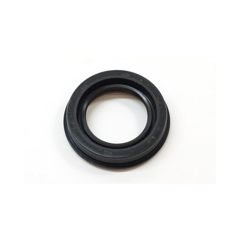AM Differential Seal SKU CFW82037089 OEM 23111035851-23117518647-231175