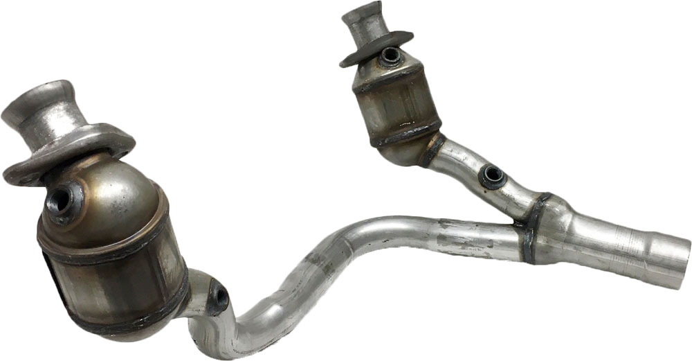 AM Catalytic Converter SKU DAV191891
