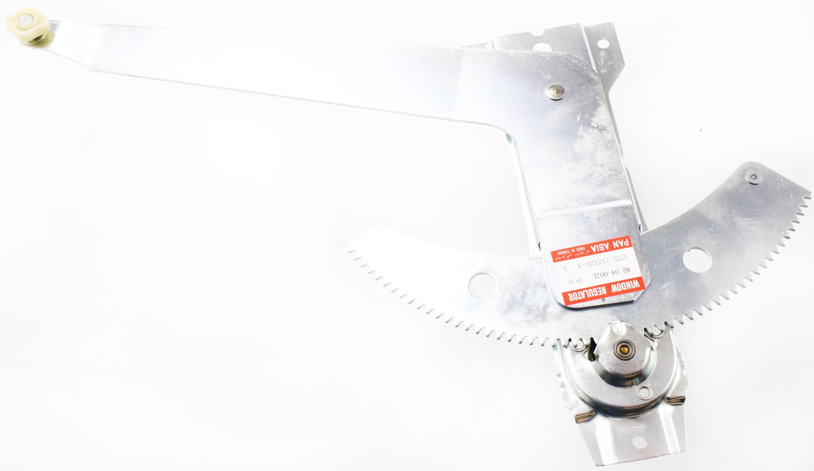 AM F SERIES 80-91 FRONT WINDOW REGULATOR LH Manual SKU F462916 Partslink FO1350104 OEM E7TZ1523201A