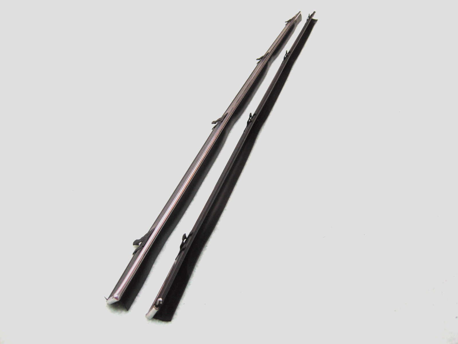 AM Door Glass Weatherstrip SKU FAIKD2022