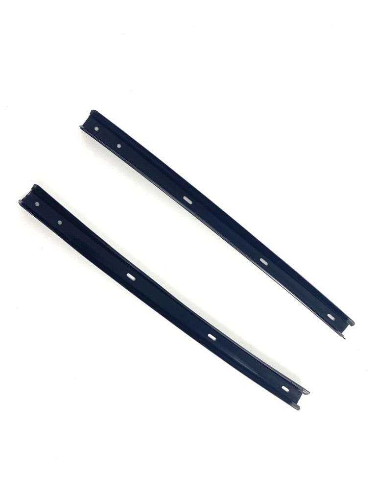 AM 1984-1996 Chevrolet Corvette Weatherstrip Retainer Kit SKU FAIKG4210 OEM 14049245-14049246