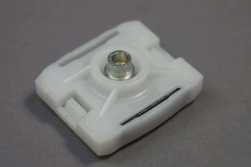 AM Window Regulator Guide Jaw SKU FBI1267200142