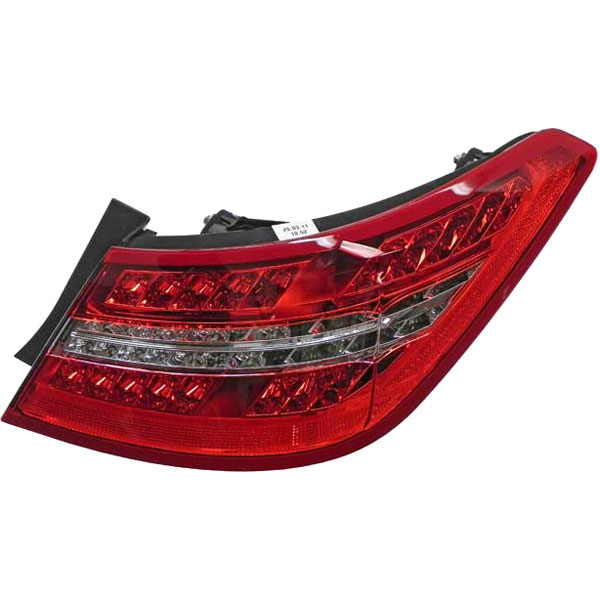 AM Tail Light SKU GXL207906045864