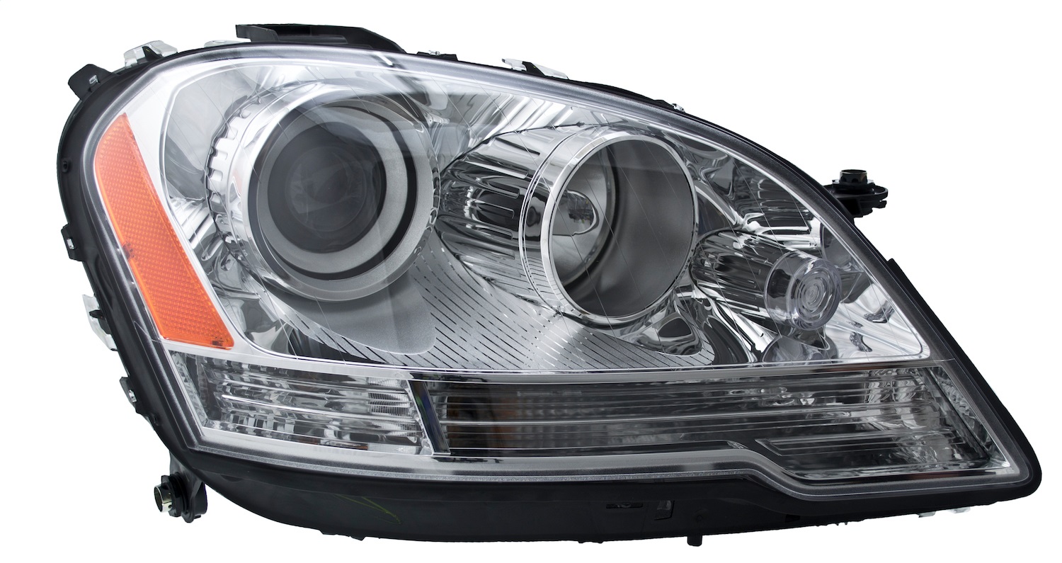 AM Headlight SKU H57263064061 OEM 1648202459-1648207261 A1648202
