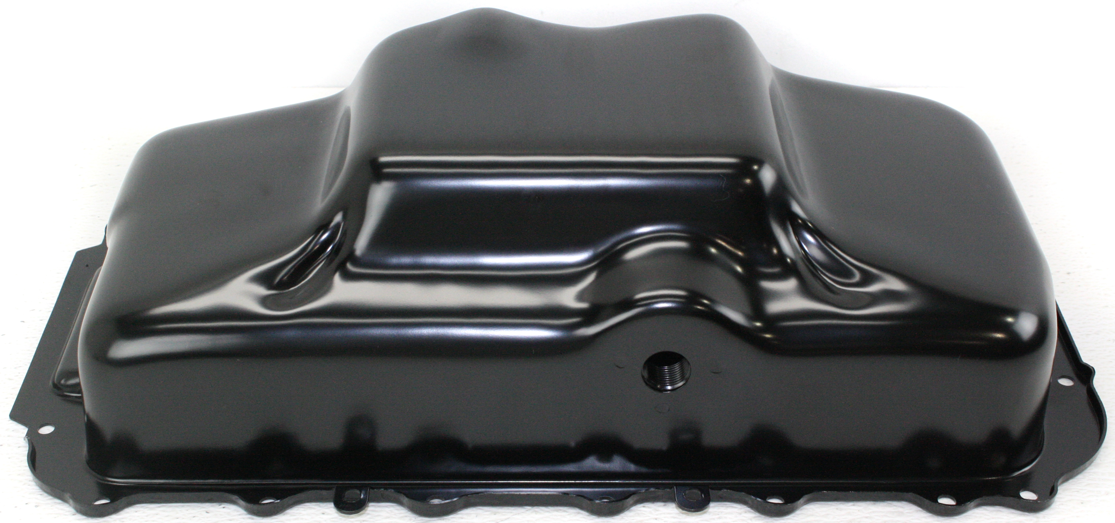 AM CARAVAN 90-07 OIL PAN SKU JD311302 OEM 501010-4648930AA 658B KCRP5B O
