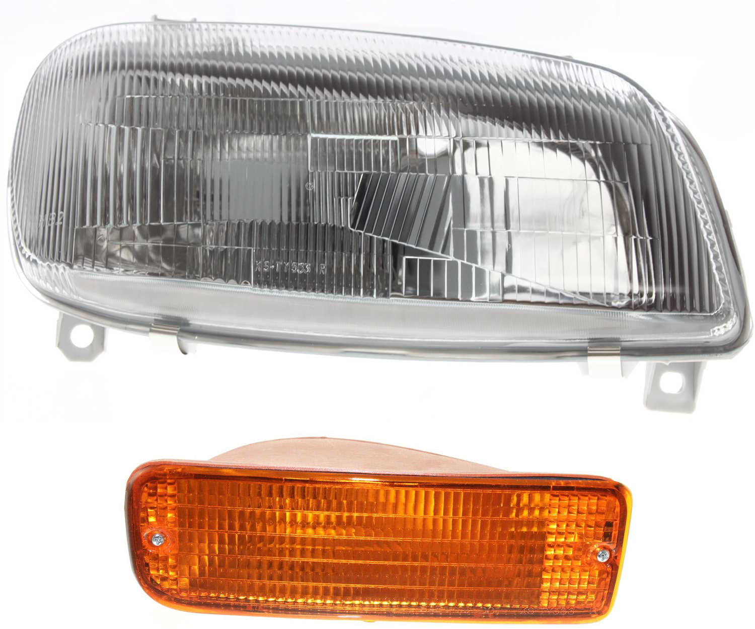AM RAV4-96-97 HEAD LAMP RH with Bulb 2 pc kit with Turn Signal Light SKU KIT 062017-97 Partslink TO2503124 TO2521149 OEM 8111042060-8151042020