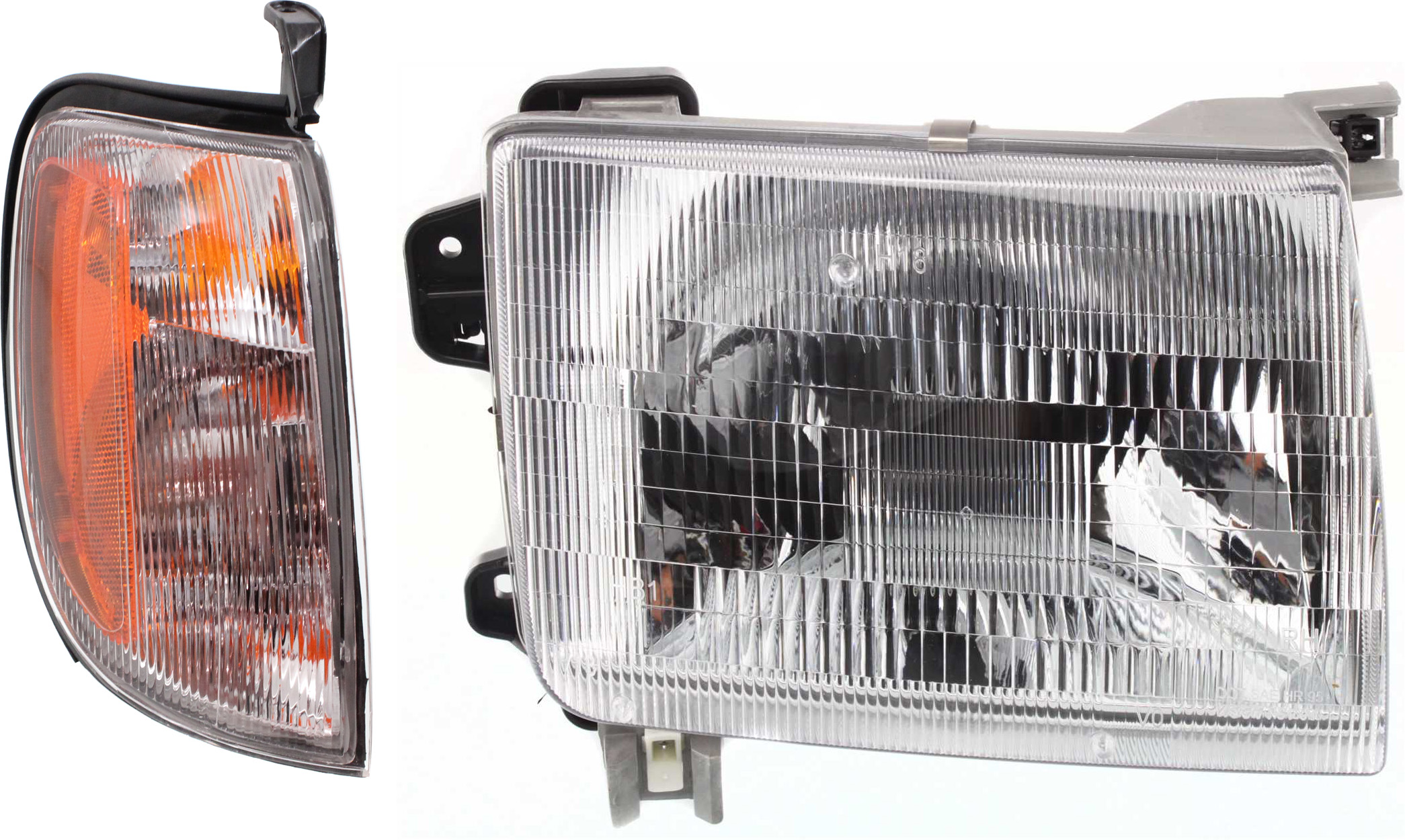 AM FRONTIER 98-00 XTERRA 00-01 HEAD LAMP RH Halogen Assembly 2 pc Kit with Corner Light SKU KIT 120317-46 Partslink NI2503121 NI2521124 OEM 260103S525-261207Z425