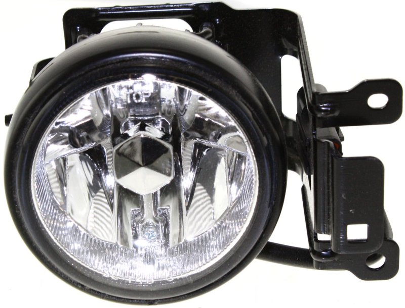 AM MONTERO SPORT 00-04 FRONT FOG LAMP RH Assembly SKU M107517 Partslink MI2593111 OEM MR496372