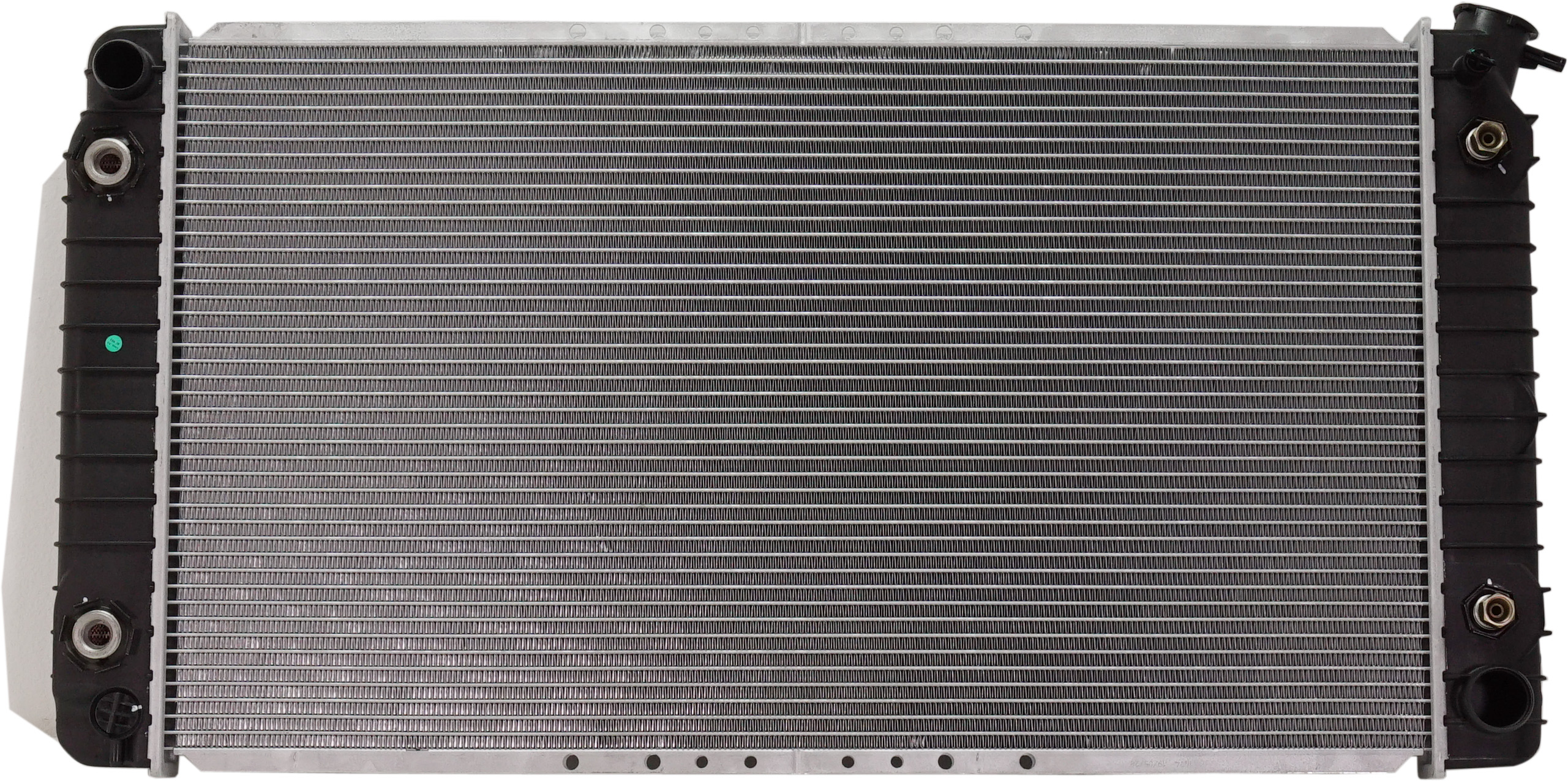 AM LESABRE 91-96 RADIATOR w Engine Oil Cooler SKU P1474 Partslink GM3010114 OEM 52493406-52463453-52463453