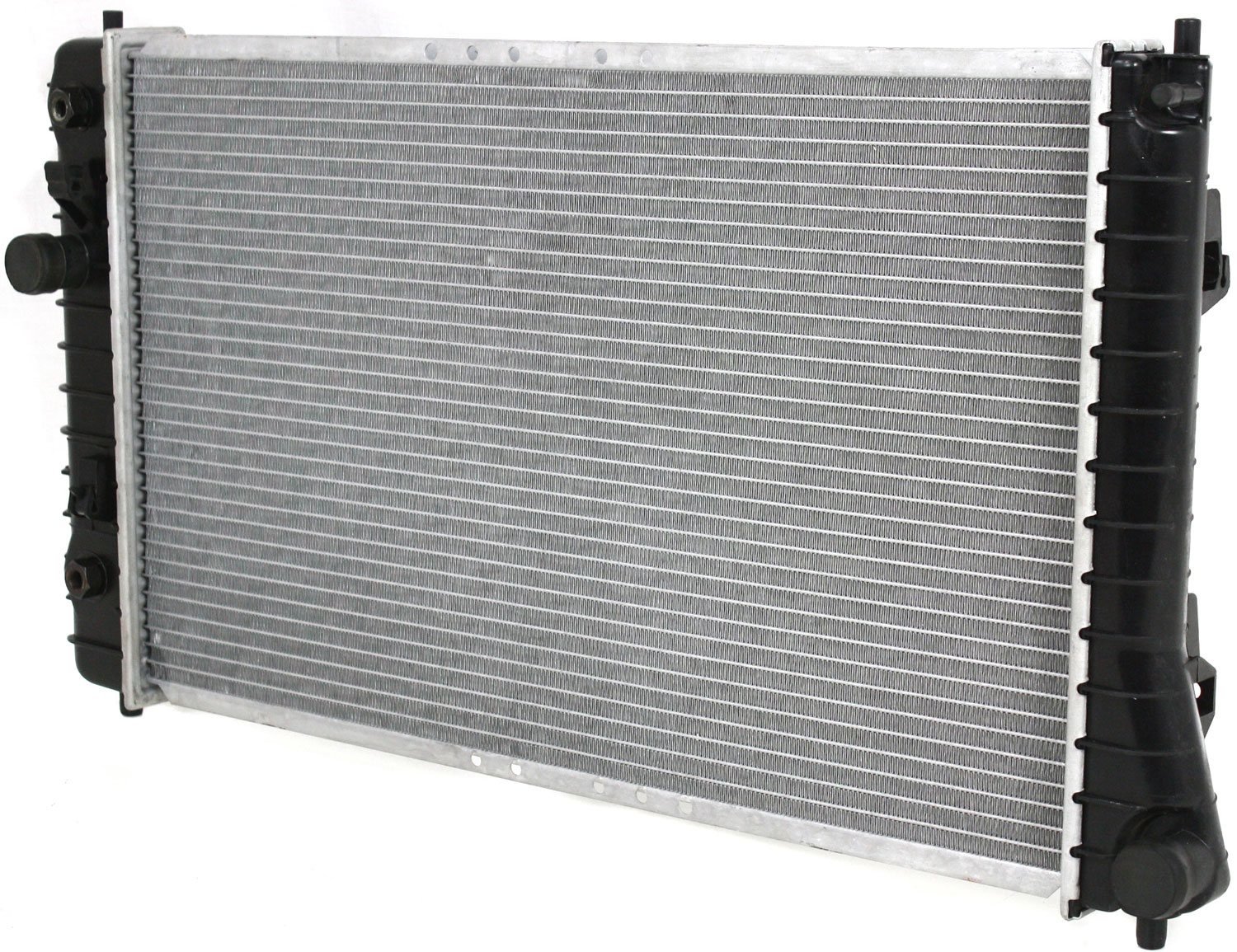AM CAVALIER 95-02 RADIATOR 2.3L 2.4L SKU P1687 Partslink GM3010181 OEM 89018667
